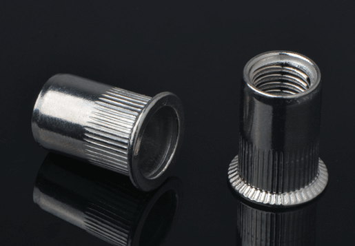 Rustfritt stål tellere Dunk Head Knurled Body Rivet Nuts Open Type