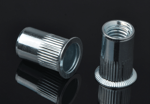 Stål tellersunk head knurled body nagle nøtter åpen type